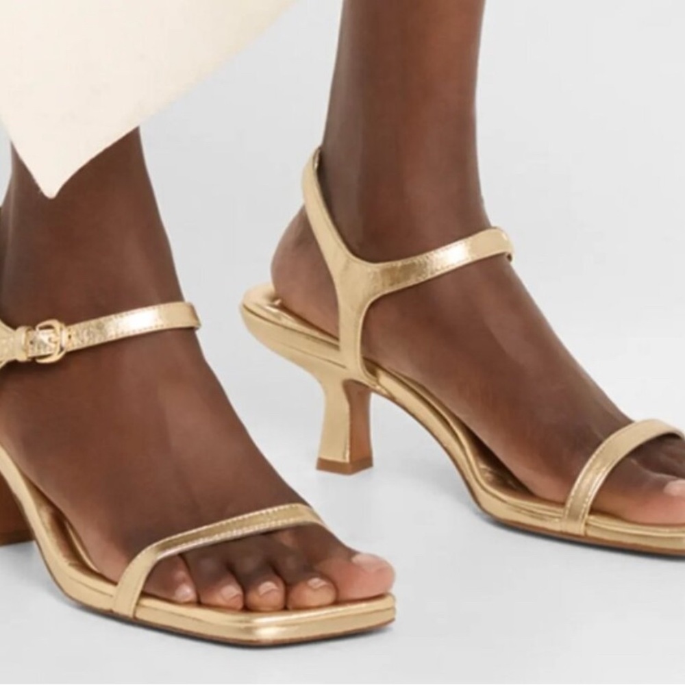 Vince Elegant Gold Women's Sandals - Picture 3 of 3